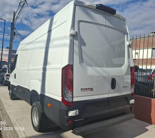 Iveco Daily 3.0 Furgon 55c16 H2 155cv 12.3m3 3300