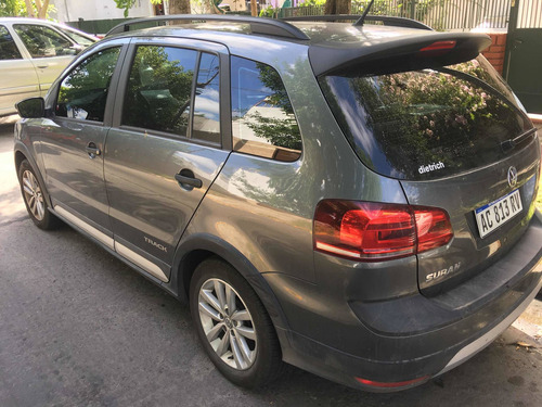 Volkswagen Suran 2018 1.6 Track