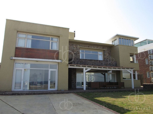 Imagen 5 de 30 de Casa A La Venta En Primera Línea