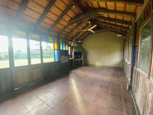 Excelente Casa En Venta De 4d/3b En Carampangue - Trebulco