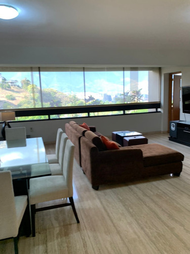 Apartamento En Alquiler Valle Arriba 