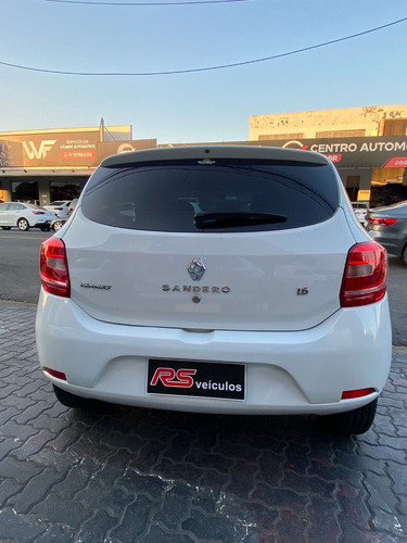 Renault Sandero Expression 1.6 16V SCe (Flex)