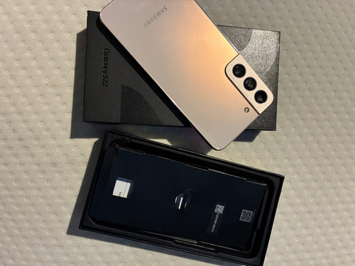 Celular Samsung Galaxy S22 (Usado)