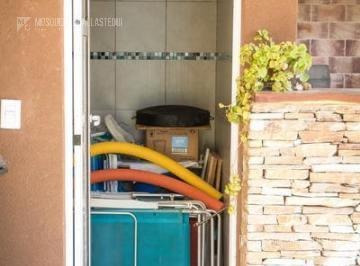 Imagen 14 de 28 de Casa De Dos Plantas Y Mucha Luz En San Eduardo - Posibilidad De Financiación