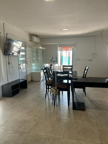 Venta Casa 3 Dorm C/ Pileta Colonia Tirolesa