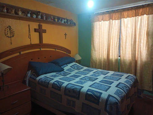 Departamento En Venta En Planta Baja, En Lomas De Atizapán, Sobre Avenida