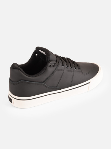 Zapatilla Quantum Negro Hombre Maui And Sons