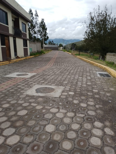 Tu Terreno Ideal A 8 Min De Cayambe! Entrada San Isidro