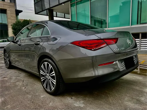 Mercedes-Benz Clase CLA 1.6 200 Cgi Sport At