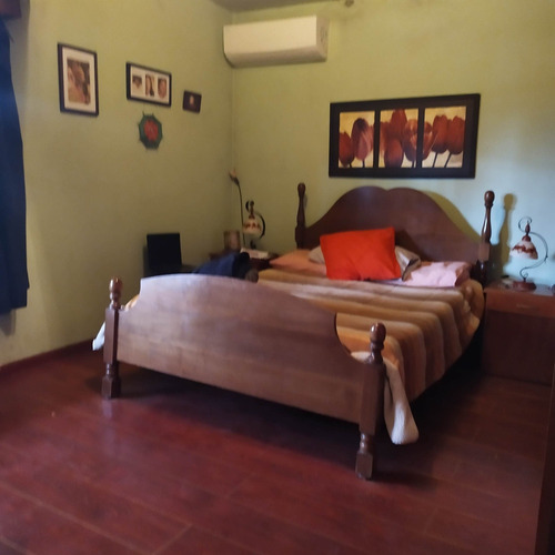 Sólida Casa Para Entrar!!