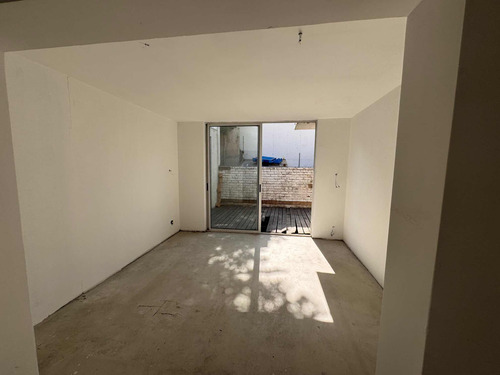 Excelente Y Exclusiva Ubicación Local Comercial / Remodelado