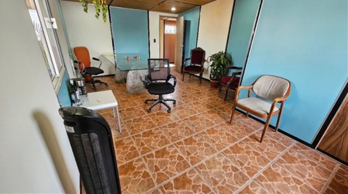 Renta De Oficinas Y/o Consultorios En Jardines De Atizapán