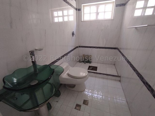 Imagen 15 de 20 de Amplia Casa Para Remodelar Urb. La Floresta La Victoria 23-14852 Ejc 04243439046