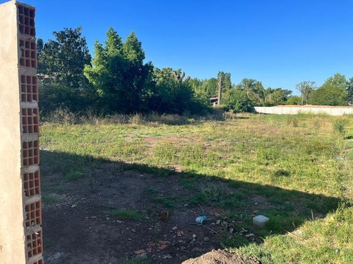 Venta De Lote En Barrio Con Portón, Tortuguitas