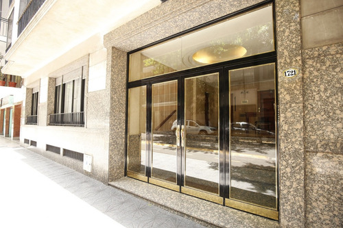 Dueño Directo - Un Clásico De Recoleta Que Guarda Bellas Historias Y Que Espera Nuevas (no Deseo Contactarme Con Inmobiliarias Para La Venta)