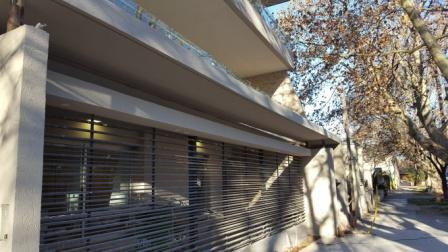 Departamento A La Venta De Gran Categoría De 2 Ambientes En La Mejor Calle De Adrogué