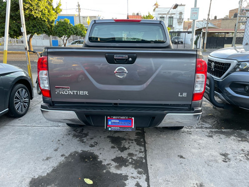 Nissan NP300 Frontier 2.5 Le Aa Mt