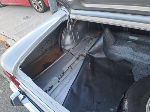 Imagen 16 de 25 de Ford Falcon Futura Sp