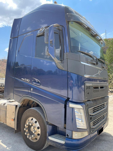 Imagem 4 de 14 de Volvo Fh 540 2016 6x4 Ocean Race - Mola