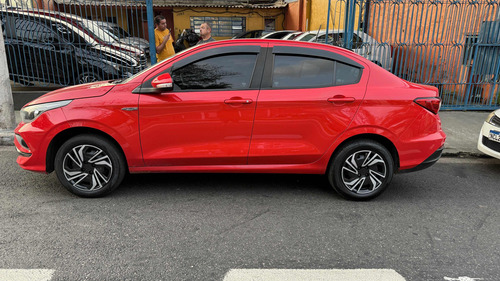 Fiat Cronos 1.3 Drive Flex 4p