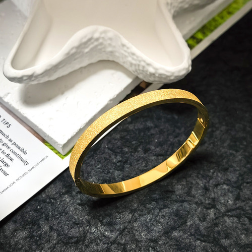 Pulsera De Acero Inoxidable Simple Esmerilada Tridimensional