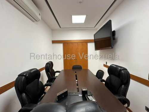 Sq Oficina En Venta En Los Palos Grandes D25-22452s