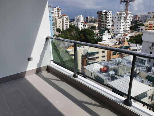 Nuevo, Moderno, Balcon Con Vista, Picuzzi En Area Social