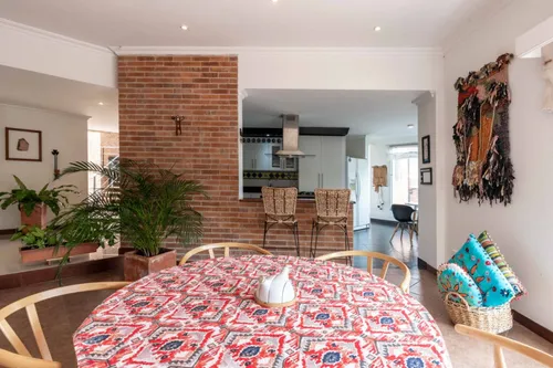 Casa En Arriendo/venta En Vereda Yerbabuena. Cod A8359