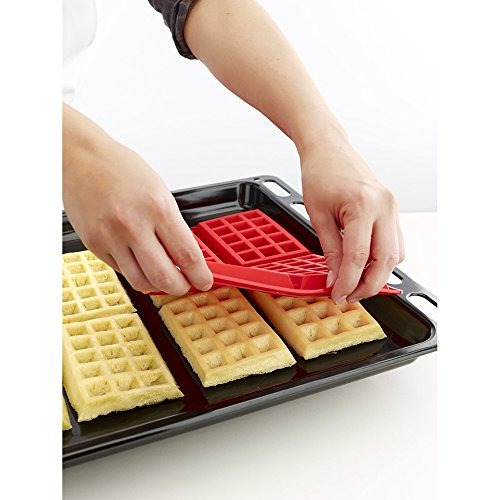 Imagen 6 de 8 de Lekue Silicone Waffle Mold Modelo 0215000r01m017 Red Set De