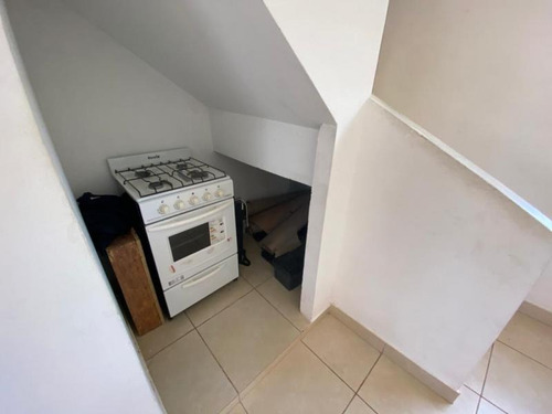 Duplex Venta 2 Dormitorios , 2 Baños , Parrilla Y Cochera-100 Mts2 - Los Hornos