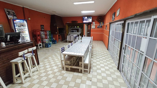 Depósito En Cayetano Bourdet 2400