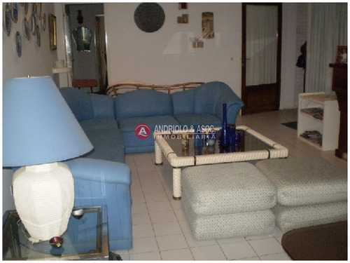 Casa En Venta Y Alquiler, San Rafael, Punta Del Este, 3 Dormitorios.- Ref: 6365