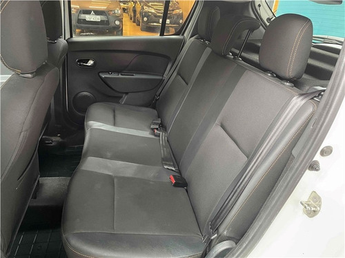 Imagem 8 de 15 de Renault Sandero 1.6 Stepway 8v Flex 4p Manual