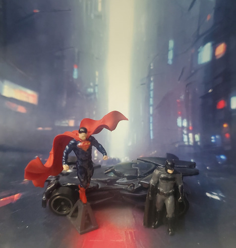 Hot Wheels Boneco Ben Affleck Batman Vs Superman Cavill Hw