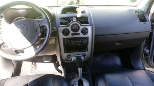 Renault Megane Grand Tour 2008 2.0 Dynamique Aut. 5p