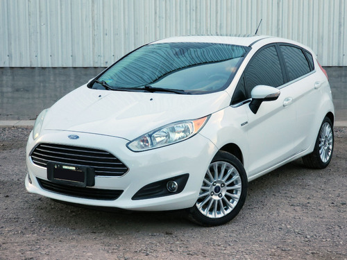 Ford Fiesta Kinetic Design 1.6 Titanium 120cv