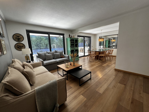 Preciosa Casa Remodelada En Pie Andino