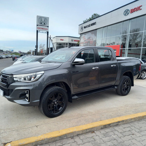 Toyota Hilux 2.8 Cd Srx 177cv 4x4