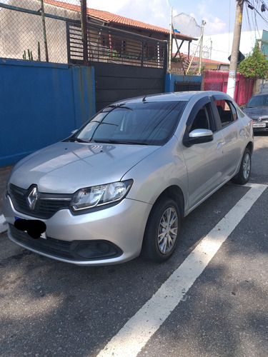 Renault Logan 1.6 Expression Hi-power 4p