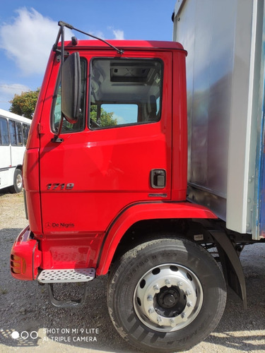 Mb 1719 Atron,ano 2015 Sider C/ 92.000 Km.