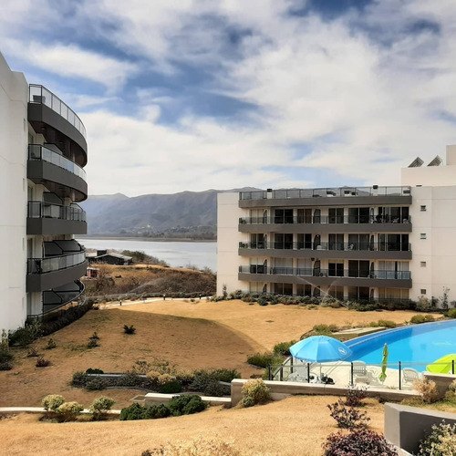 Imagen 2 de 27 de Te Gustaria Vivir De Vacaciones ??,dpto En Complejo Vacacional Con Embarcadero Propio Y Mas