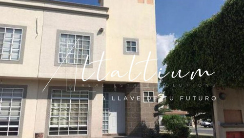 Casa En Venta En Queretaro