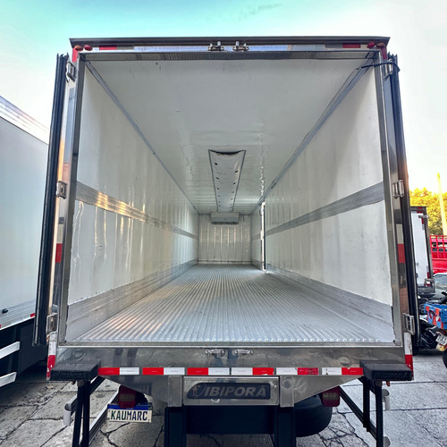 Vw 24-280 Constellation Leito Ano 2016 Bitruck 8x2 Financia