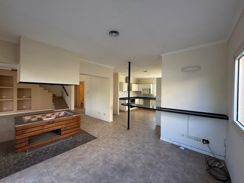 Casa En Venta 3 Dormitorios Barrio Los Jazmines Pilar Del Este Apta Credito