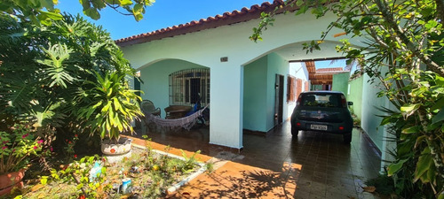 Imagem 21 de 25 de Casa Com Piscina, À 100 Metros Do Mar, No Jardim Das Palmeiras Em Itanhaém, Com Edícula, Área De Lazer Com Churrasqueira, Lavanderia