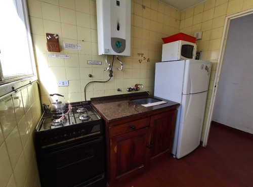 Imagen 2 de 8 de Alquilo Departamento En Villa Gesell 1 Cuadra Del Mar 5 Personas