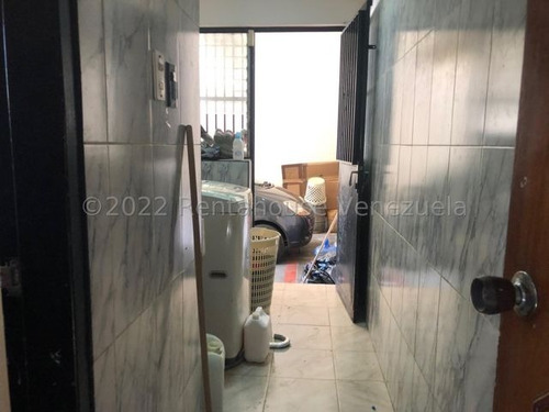 Imagen 11 de 29 de Gustavo Zavala Rentahouse 22-18582