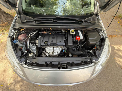 Peugeot 408 1.6 Active 115cv