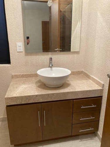 Venta Casa Nueva En Lomas De La Selva - V268