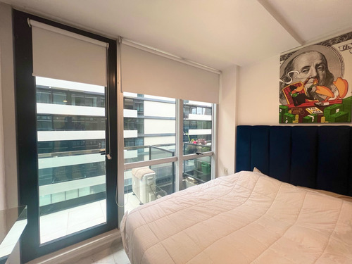 Venta De Excelente 2 Ambientes C/ Amenities Y Cochera En Puerto Madero